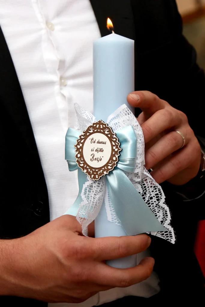 Svijeća s imenom za krštenje